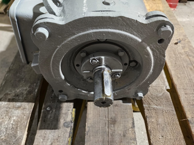 6a568aea-bfa9-40fc-9d81-6e4a3309e2bc